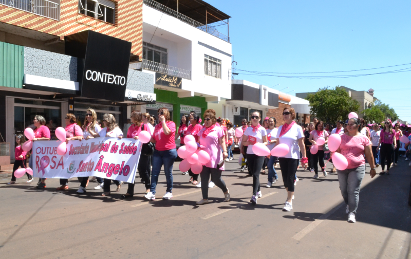 Outubro Rosa segue com caminhada de conscientização